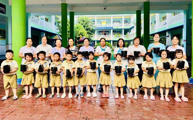 TRƯỜNG MN HOA PHƯỢNG PHÁT ĐỘNG PHONG TRÀO TRỒNG CÂY THEO LỜI DẠY CỦA BÁC